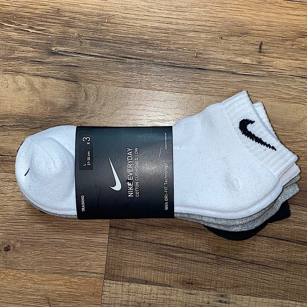 3 pack Nike Dri-Fit cushioned low socks